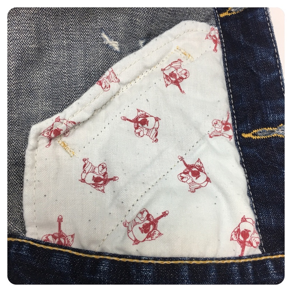 TRUE RELIGION distressed denim jacket - Picture 8 of 8